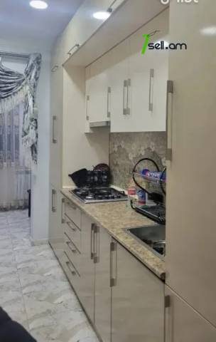 2 սենյականոց բնակարան Զաքարիա Քանաքեռցու փողոցում, 47 քմ, 3/9 հարկ, կապիտալ վերանորոգված