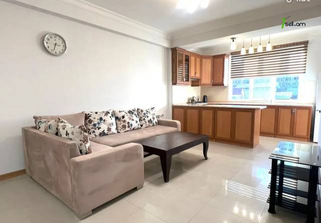 3 սենյականոց բնակարան նորակառույց շենքում Հրաչյա Թամրազյան փողոցում, 75 քմ, 2 սանհանգույց