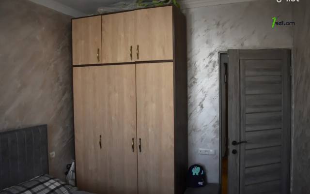 2 սենյականոց բնակարան Նելսոն Ստեփանյան փողոցում, 56 քմ, նախավերջին հարկ, կոսմետիկ վերանորոգում