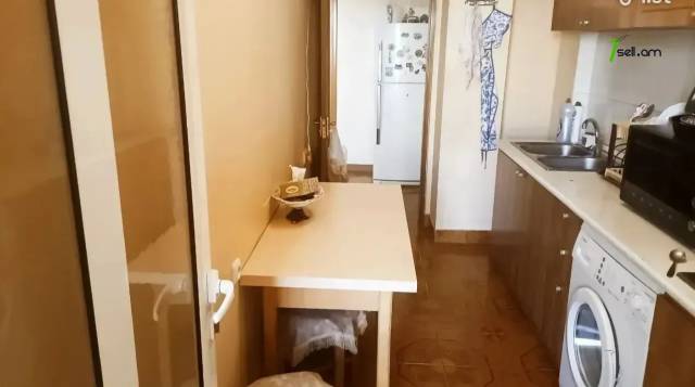 4 սենյականոց բնակարան Գուսան Շերամի փողոցում, 92 ք.մ., 6/9 հարկ, կոսմետիկ վերանորոգում