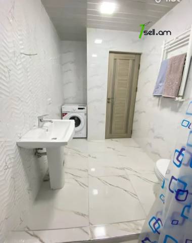 2 սենյականոց բնակարան նորակառույց շենքում Նոր Նորքում, 57 ք.մ., 3/5 հարկ, բարձր առաստաղներ