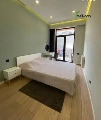 2 սենյականոց բնակարան նորակառույց շենքում Երզնկյան փողոցում, 61 քմ, 2/5 հարկ, բարձր առաստաղներ