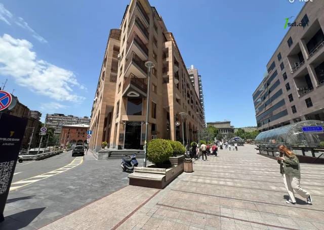 Ընդարձակ 5 սենյականոց բնակարան նորակառույց շենքում Հյուսիսային պողոտայում, 258 քմ, 5/8 հարկ