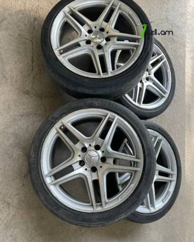 GGG. AMG R18 4հատ Լեն ու Նեղ Անիվներ անվահեծերով, համասեզոնային անվադողեր, 2-ը 255/35 R18, 2-ը 225/40/r18