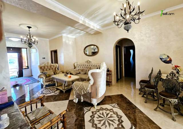 Երկու հարկանի քարե տուն Բագրևանդի 23-րդ փողոցում Նոր Նորքում, 1280 ք.մ., 3+ սանհանգույց