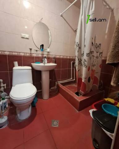 3 սենյականոց բնակարան նորակառույց շենքում Արգիշտի փողոցում, 85 ք.մ., բարձր առաստաղներ, 9/14 հարկ