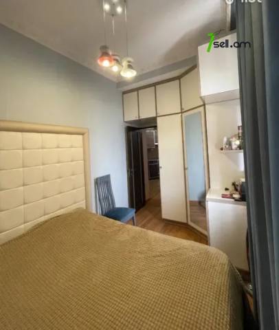 2 սենյականոց բնակարան Ազատության պողոտայում, 40 ք.մ., 2/5 հարկ, բարձր առաստաղներ, եվրովերանորոգված