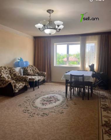 4 սենյականոց բնակարան Հարություն Վերդյանի փողոցում, 108 քմ, 2/2 հարկ, մասնակի վերանորոգում