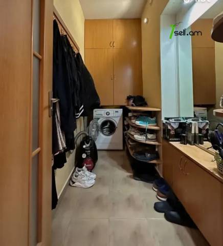 3 սենյականոց բնակարան Մելիք Մելիքյան փողոցում, 75 քմ, 3/9 հարկ, եվրովերանորոգված