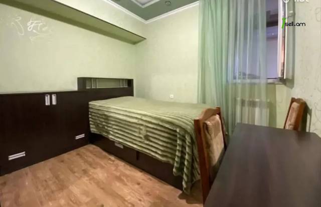 4 սենյականոց բնակարան Պուշկինի փողոցում, 98 ք.մ., 3/10 հարկ, կապիտալ վերանորոգված