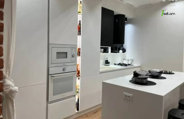 2 սենյականոց բնակարան նորակառույց շենքում Բաղյան փողոցում, 64 ք.մ., 5/8 հարկ, բարձր առաստաղներ