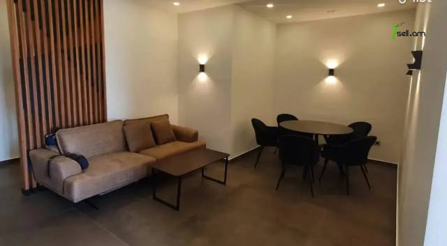 3 սենյականոց բնակարան Մեսրոպ Մաշտոցի պողոտայում, 85 ք.մ., բարձր առաստաղներ, կապիտալ վերանորոգված