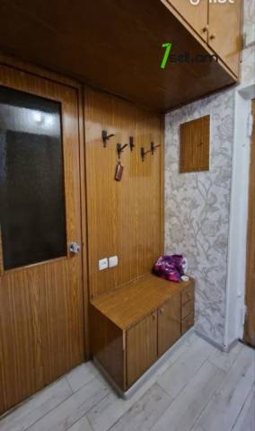 2 սենյականոց բնակարան Վարդանանց փողոցում, 40 քմ, բարձր առաստաղներ, կոսմետիկ վերանորոգում