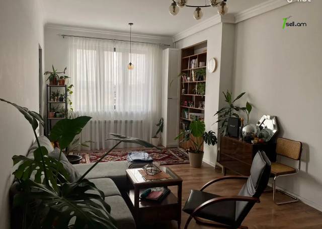 2 սենյականոց բնակարան նորակառույց շենքում Գրիբոյեդովի փողոցում, 70 քմ, 13/16 հարկ, բարձր առաստաղներ