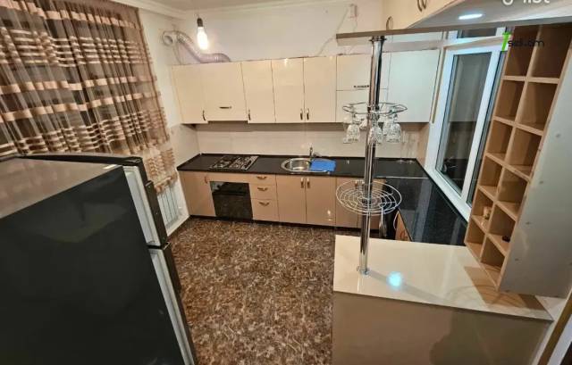 Մեկ հարկանի քարե տուն Ավանի 8-րդ փողոցում Ավանում, 110 քմ, դիզայներական ոճով վերանորոգված