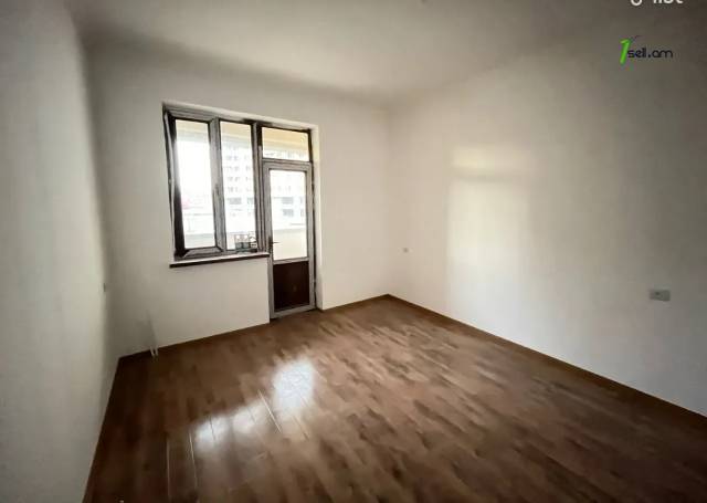 3 սենյականոց բնակարան նորակառույց շենքում Մոնթե Մելքոնյան փողոցում, 100 ք.մ., 2 սանհանգույց