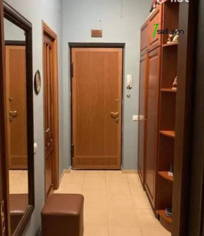 3 սենյականոց բնակարան Արգիշտիի փողոցում, 60 քմ, 11/14 հարկ, կապիտալ վերանորոգված, քարե շենք