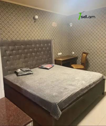 1 սենյականոց բնակարան Կորյունի փողոցում, 35 ք.մ., 1/6 հարկ, եվրովերանորոգված, քարե շենք