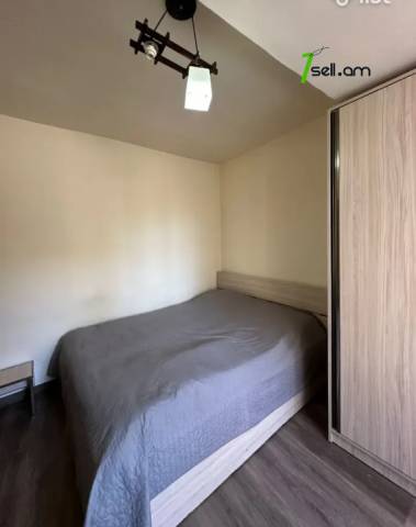 3 սենյականոց բնակարան Թումանյան փողոցում, 71 ք.մ., 3/12 հարկ, մասնակի վերանորոգում