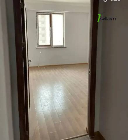 3 սենյականոց բնակարան նորակառույց շենքում Մոնթե Մելքոնյան փողոցում, 100 ք.մ., 8/17 հարկ