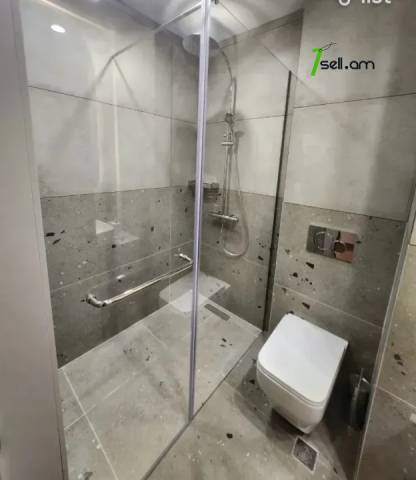 3 սենյականոց բնակարան նորակառույց շենքում Ալեք Մանուկյան փողոցում, 73 ք.մ., նախավերջին հարկ