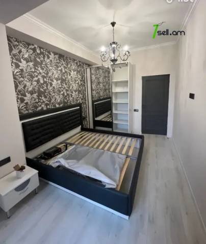 3 սենյականոց բնակարան նորակառույց շենքում Արաբկիրում, 78 ք.մ., 3/12 հարկ, 2 սանհանգույց