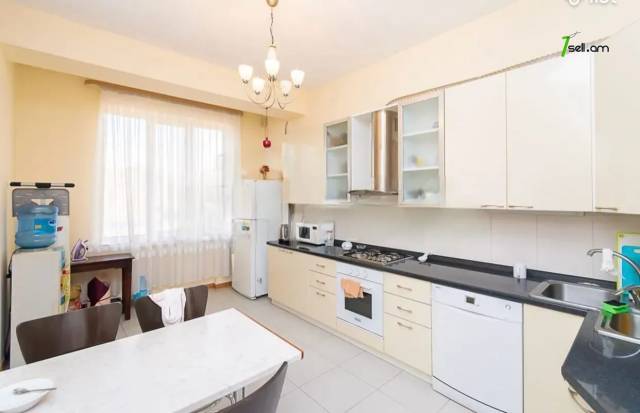 3 սենյականոց բնակարան նորակառույց շենքում Պարոնյանի փողոցում, 101 քմ, 8/11 հարկ, 2 սանհանգույց