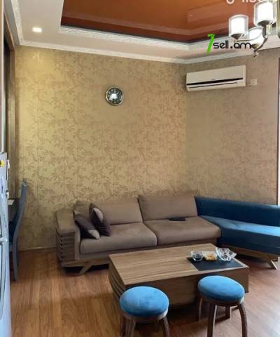 2 սենյականոց բնակարան Ազատության պողոտայում, 40 ք.մ., 2/5 հարկ, բարձր առաստաղներ, եվրովերանորոգված