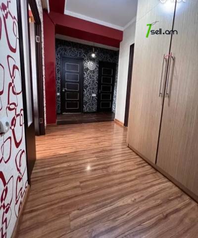 3 սենյականոց բնակարան Սասունցի Դավթի փողոցում, 90 ք.մ., 2 սանհանգույց, կապիտալ վերանորոգված
