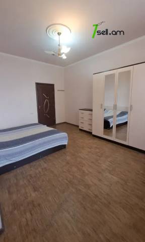 3 սենյականոց բնակարան Խորենացու փողոցում, 80 քմ, կապիտալ վերանորոգված