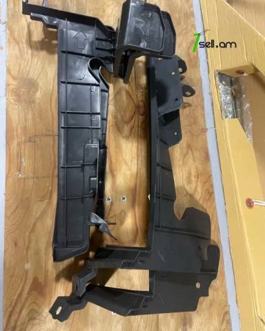 Nissan Sentra ռադիատորի դեֆլեկտոր