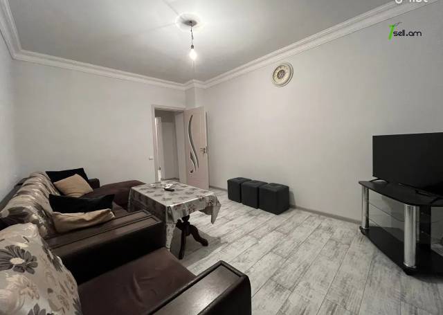 3 սենյականոց բնակարան, Davtashen I community, 90 ք.մ., 1/9 հարկ, կապիտալ վերանորոգված