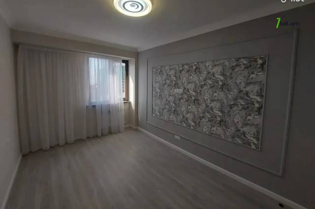 3 սենյականոց բնակարան Սլավիկ Չիլոյան փողոցում, 78 ք.մ., 3/9 հարկ, 2 սանհանգույց