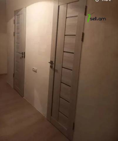 2 սենյականոց բնակարան Լուկաշինի փողոցում, 64 ք.մ., նախավերջին հարկ, մի քանի պատշգամբ