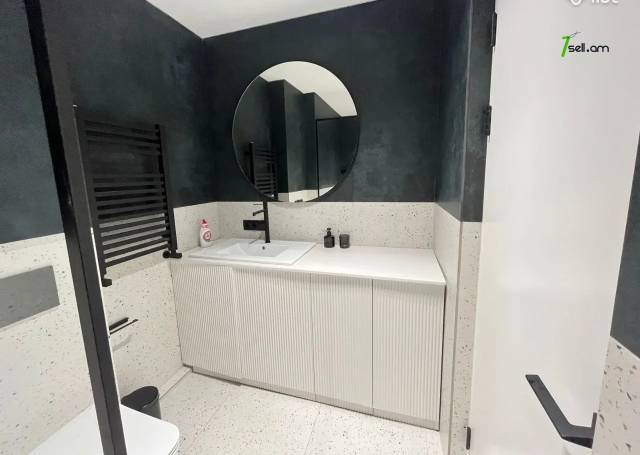 3 սենյականոց բնակարան նորակառույց շենքում Կոմիտասի պողոտայում, 56 ք.մ., 10/15 հարկ, բարձր առաստաղներ