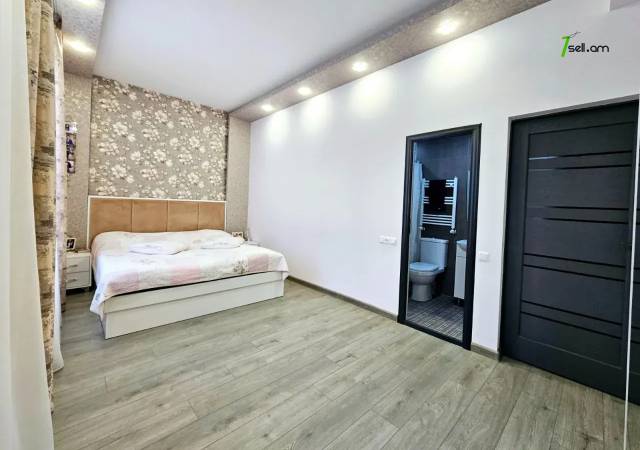 Երեք հարկանի տուն, Թումանյան թաղամաս Ավանում, 630 ք.մ., 3+ սանհանգույց, կապիտալ վերանորոգված