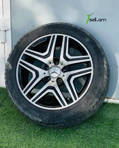 AMG R17 bantajner 4hat Mercedesii 215/50/r17 60%