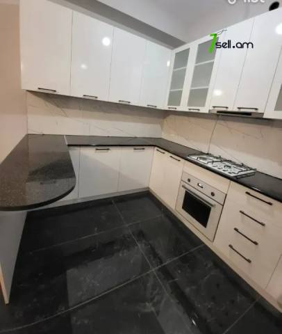 2 սենյականոց բնակարան նորակառույց շենքում Պարույր Սևակի փողոցում, 54 ք.մ., 2/16 հարկ