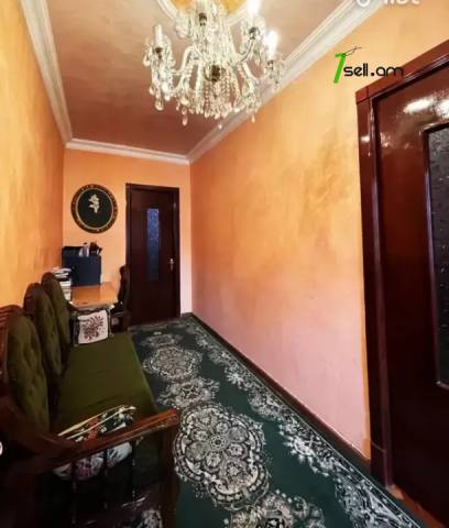 Երեք հարկանի քարե տուն Էրեբունիում, 134 ք.մ., 3+ սանհանգույց, կապիտալ վերանորոգված