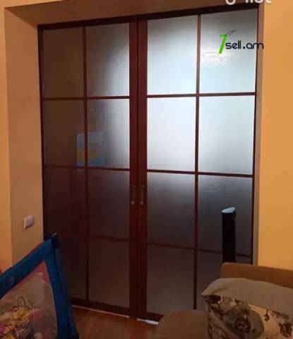 2 սենյականոց բնակարան Հունան Ավետիսյանի փողոցում, 67 ք.մ., 2/9 հարկ, կապիտալ վերանորոգված