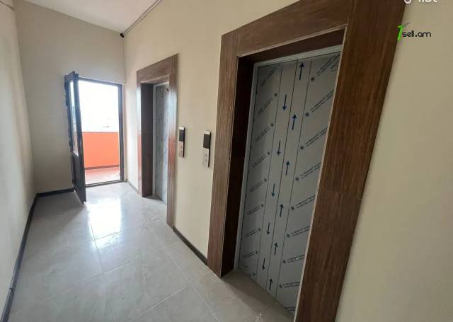 2 սենյականոց բնակարան նորակառույց շենքում Չարենցի փողոցում, 56 քմ, 13/17 հարկ, բարձր առաստաղներ