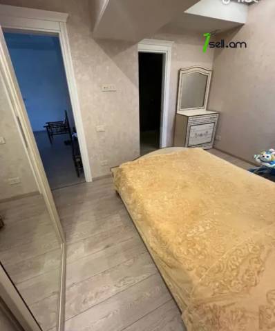 3 սենյականոց բնակարան նորակառույց շենքում Ալեք Մանուկյան փողոցում, 80 ք.մ., 3/12 հարկ, 2 սանհանգույց