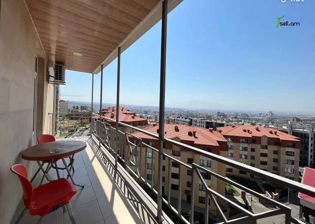 3 սենյականոց բնակարան նորակառույց շենքում Վերին Անտառային փողոցում, 120 ք.մ., 2 սանհանգույց