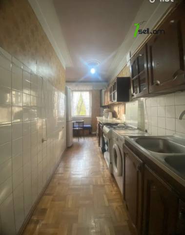 4 սենյականոց բնակարան, Դուրյան թաղամաս, 85 քմ, 2/9 հարկ, մասնակի վերանորոգում