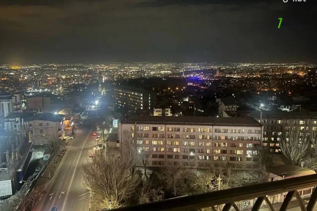 3 սենյականոց բնակարան նորակառույց շենքում Դավիթ Անհաղթի փողոցում, 115 քմ, 11/15 հարկ, 2 սանհանգույց