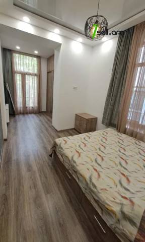 3 սենյականոց բնակարան Տերյան փողոցում, 90 քմ, 3/5 հարկ, 2 սանհանգույց, մի քանի պատշգամբ