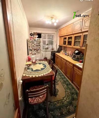 3 սենյականոց բնակարան Ռուբինյանց փողոցում, 80 ք.մ., 10/16 հարկ