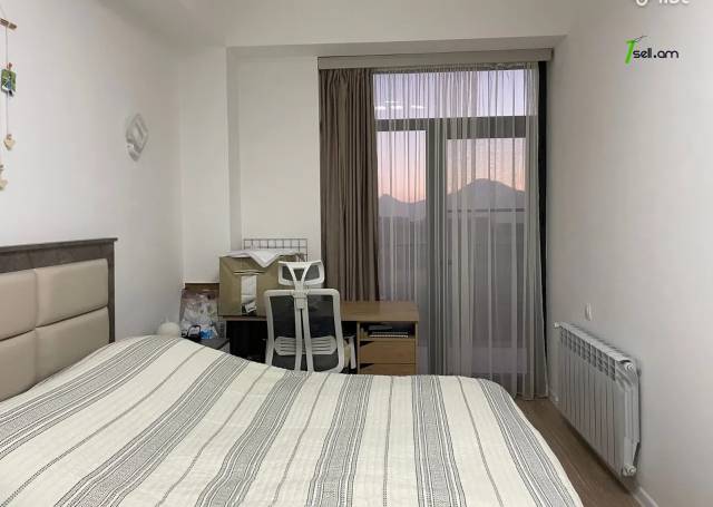 2 սենյականոց բնակարան նորակառույց շենքում Անաստաս Միկոյանի փողոցում, 64 ք.մ., բարձր առաստաղներ