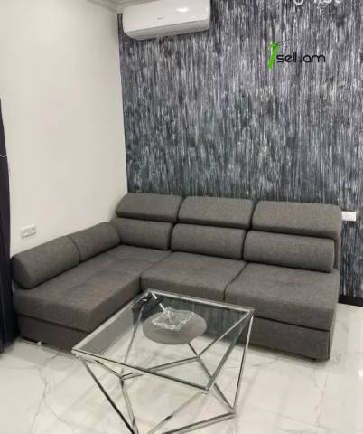 2 սենյականոց բնակարան Մեսրոպ Մաշտոցի պողոտայում, 33 քմ, 2/4 հարկ, բարձր առաստաղներ