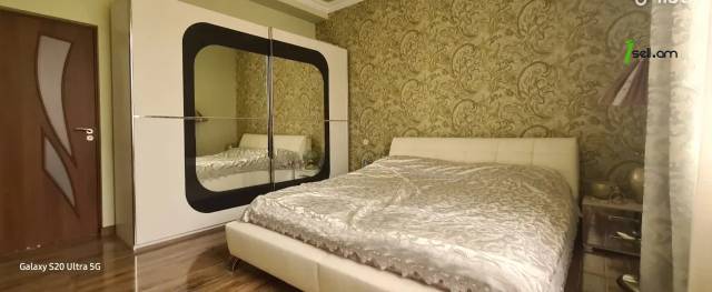 Երկու հարկանի տուն Պետրոս Դուրյանի փողոցում Ավանում, 330 քմ, 2 սանհանգույց, կապիտալ վերանորոգված